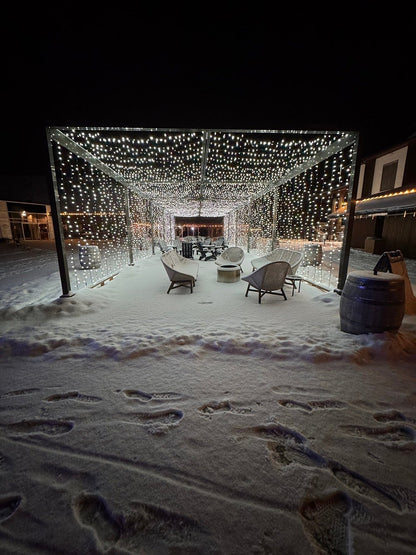 이니스킬린 나이아가라 눈덮힌 파티오 밤풍경