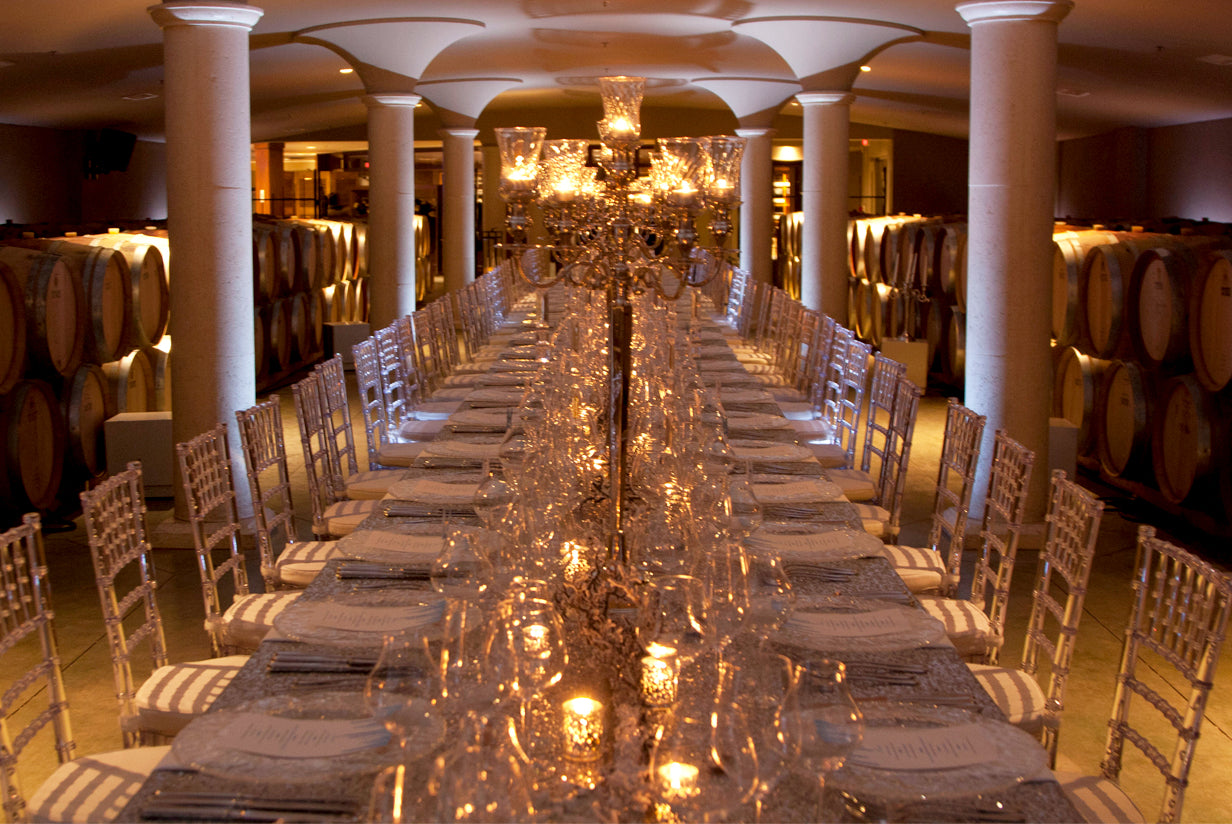 펠러 에스테이트 와이너리 오크통 지하 프라이빗 디너
